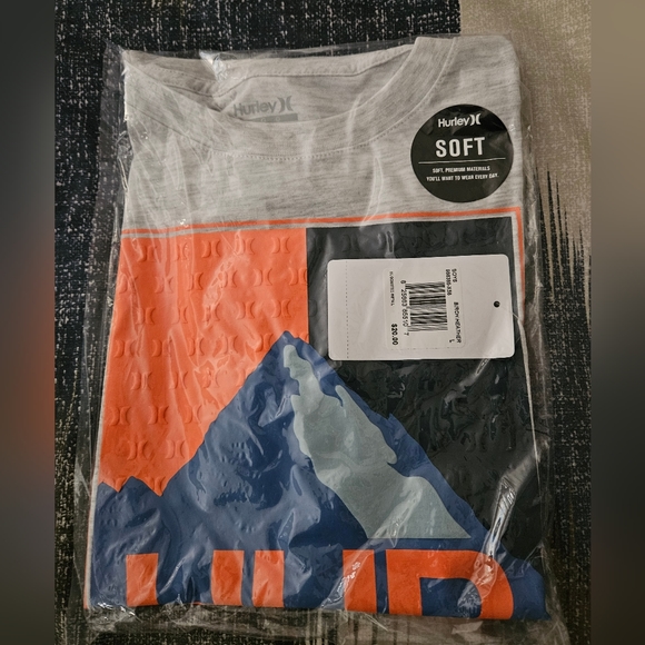 Hurley Kids' Peak Graphic T-Shirt - Picture 5 of 5